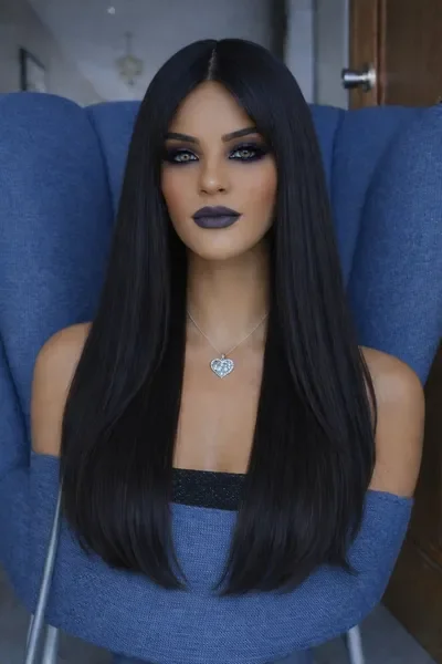 פאה שחורה אלגנטית