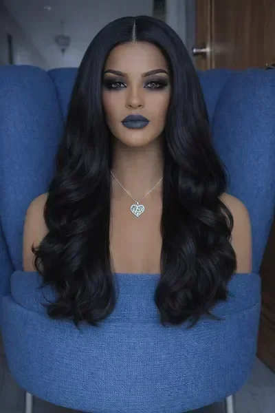 פאה ארוכה גלית בגוון ברונט חם – Samuel-wigs